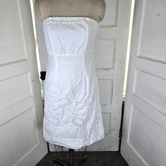 BMOSS Dresses & Skirts - BMOSS white strapless dress with eyelet and ribbon 8